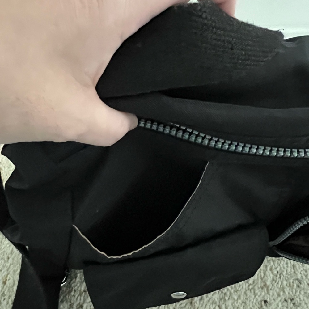 Multi Style Convertible Cut-proof Water Resistant Bag - Picture 5 of 7